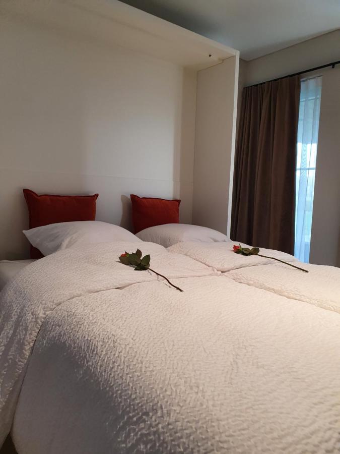 Vakantiehuis Onverbloemd Тилт Екстериор снимка
